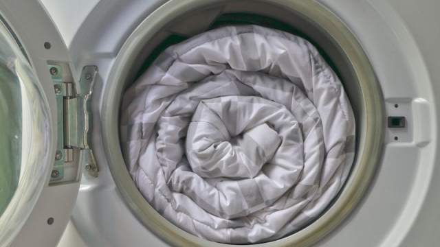 How to Wash a Weighted Blanket,